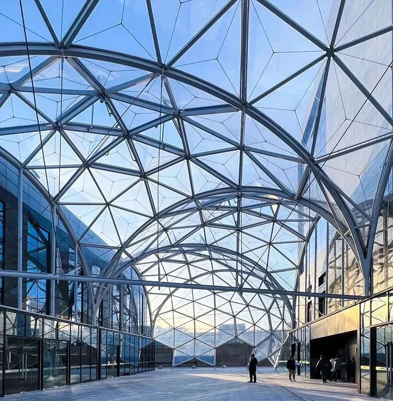 1645405004194925.jpg 640.webp.jpg