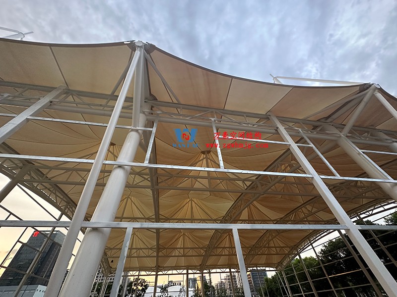 球場膜結構有哪些魅力可吸引你? 球場膜結構有哪些魅力可吸引你?