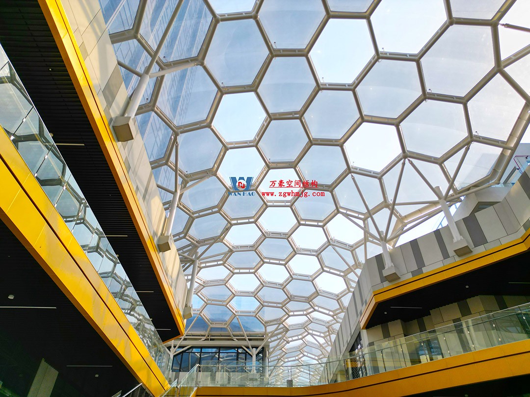 已完工,這個(gè)ETFE氣枕商業(yè)天幕閃亮登場(chǎng)! 已完工,這個(gè)ETFE氣枕商業(yè)天幕閃亮登場(chǎng)!