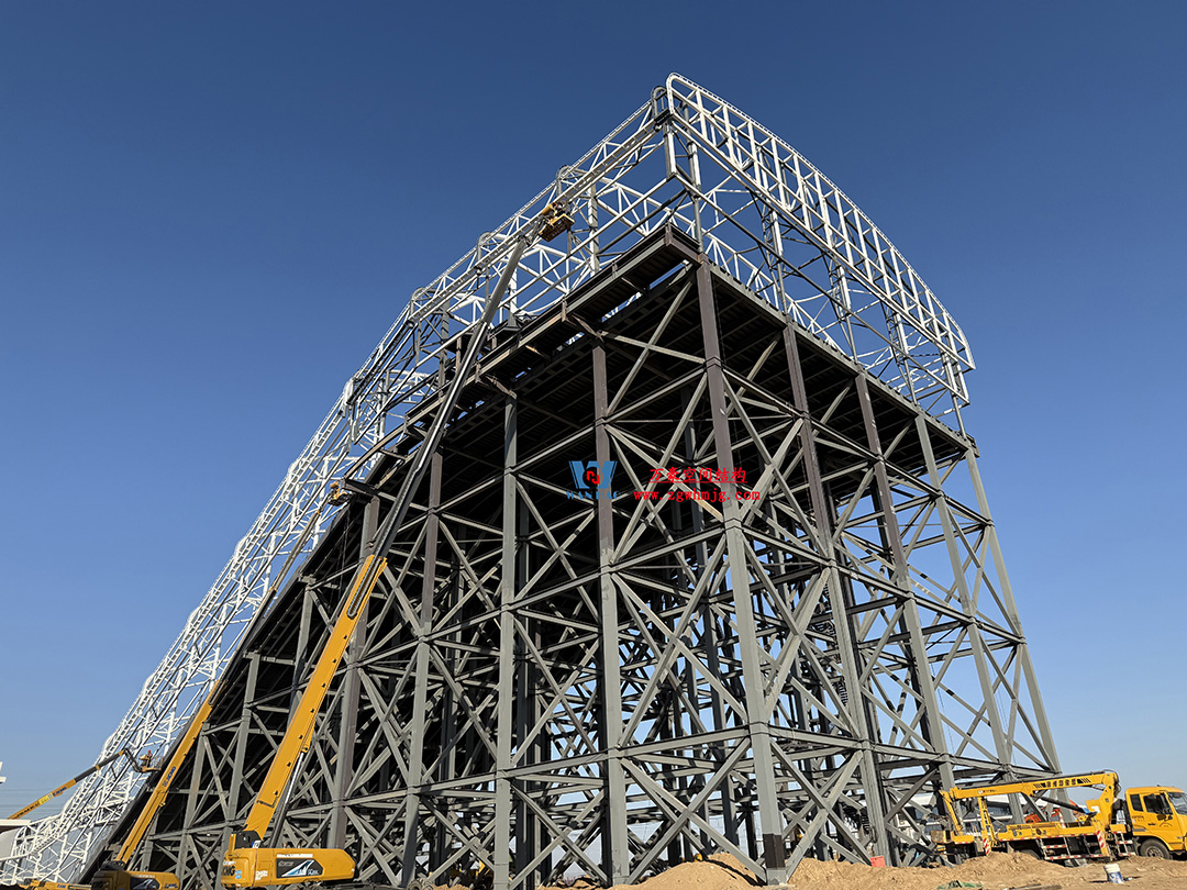 備受青睞的鋼膜結(jié)構(gòu)建筑景觀(guān)