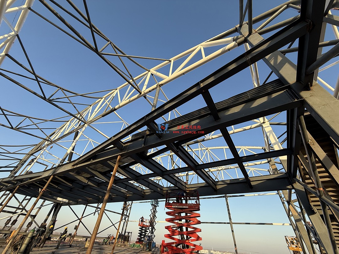 備受青睞的鋼膜結(jié)構(gòu)建筑景觀(guān)