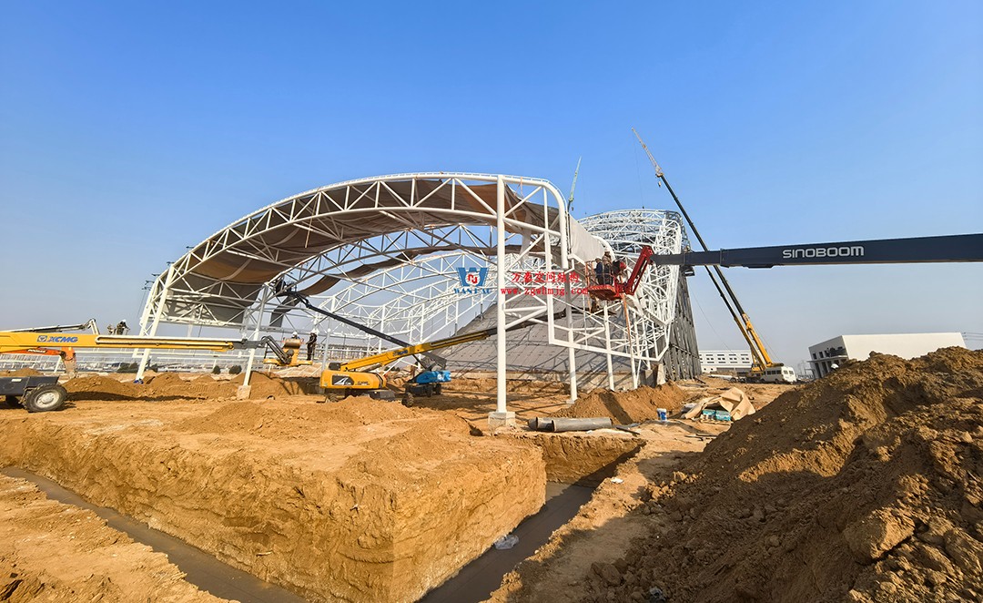 備受青睞的鋼膜結(jié)構(gòu)建筑景觀(guān)