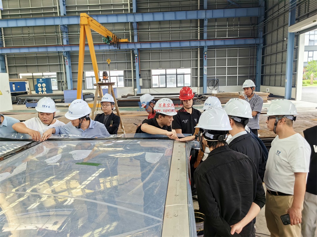 科技賦能品質(zhì)工程 | 萬(wàn)豪集團(tuán)攜手浙大團(tuán)隊(duì)圓滿(mǎn)完成無(wú)錫奧體中心膜結(jié)構(gòu)排水試驗(yàn)驗(yàn)收